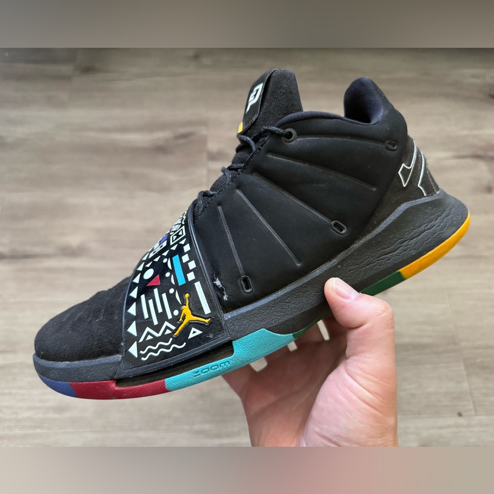 SOLD - Jordan CP3 XI men basketball shoes size 9.5